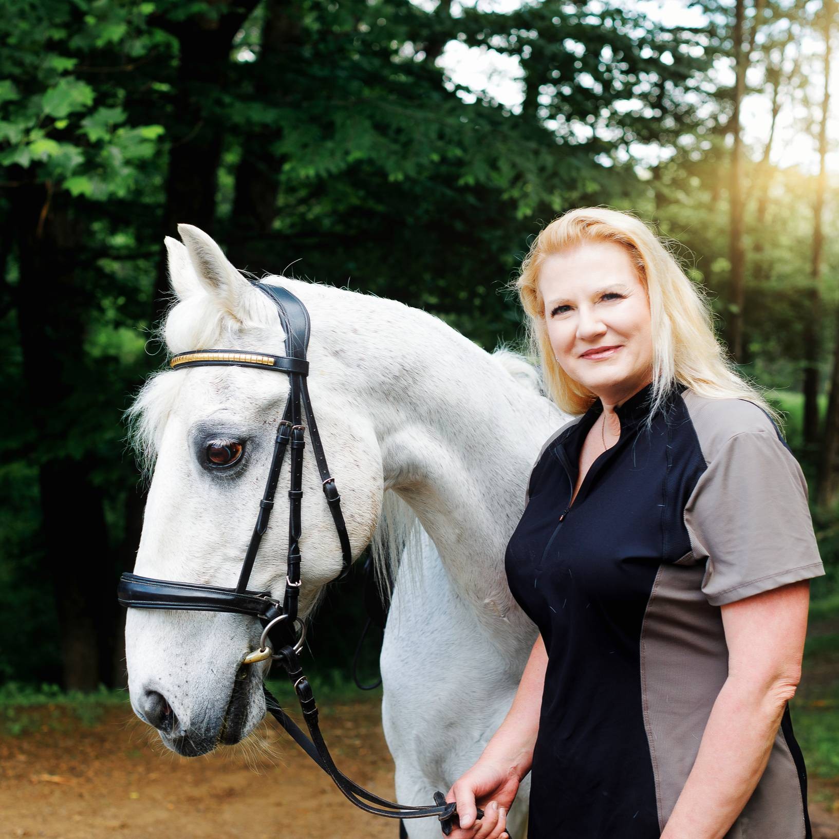 Elaine Shetler-Libent with her horse